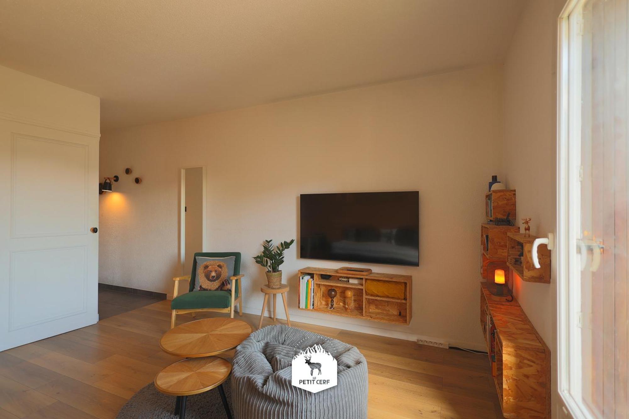 Le Petit Ours & Le Petit Cerf - Studios Vue Lac & Montagnes Les Angles  Ngoại thất bức ảnh